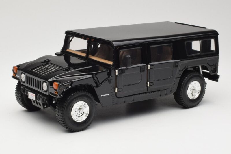 Hummer H1 Hard Top Musta Exoto 1:18 01803 Metalli