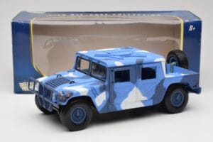 Hummer H1 Humvee Sininen & Valkoinen Motormax 1:18 73157 Metalli — kuva 8 / 8