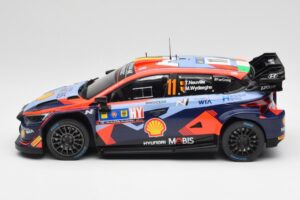 Hyundai i20 N Rally1 WRC #11 T. Neuville / M. Wydaeghe Central European Rally Winner 2023 IXO 1:18 18RMC193 Metalli — kuva 3 / 6