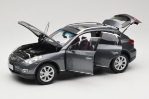 Infiniti EX25 J50 Grey Metallic Paudi 1:18 81L0049 Metalli — kuva 2 / 8