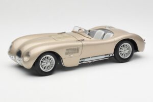 Jaguar C-Type Pronssi AUTOart 1:18 73502 Metalli