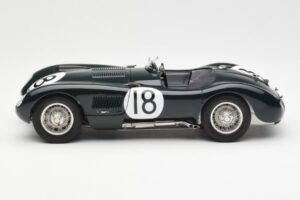 Jaguar C-Type #18 T. Rolt / D. Hamilton 24 Hours of Le Mans Winner 1953 CMC 1:18 M-195 Metalli — kuva 3 / 6