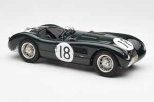 Jaguar C-Type #18 T. Rolt / D. Hamilton 24 Hours of Le Mans Winner 1953 CMC 1:18 M-195 Metalli — kuva 4 / 6