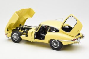 Jaguar E-Type 3.8 Series 1 Vaalean Keltainen Kyosho 1:18 08954LY Metalli — kuva 5 / 8
