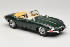 Jaguar E-Type Avoauto Vihreä Bburago 1:18 3026 Metalli — kuva 6 / 8