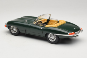 Jaguar E-Type Avoauto Vihreä Bburago 1:18 3026 Metalli — kuva 7 / 8