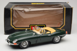 Jaguar E-Type Avoauto Vihreä Bburago 1:18 3026 Metalli — kuva 8 / 8