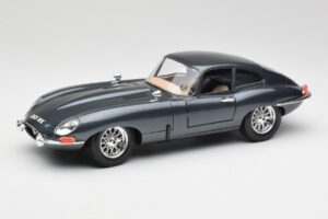 Jaguar E-Type Series 1 Vihreä Bburago 1:18 3018-M1 Metalli