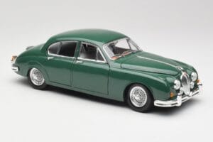 Jaguar Mark II British Racing Vihreä & Sininen Sisusta Maisto 1:18 59001 Metalli — kuva 6 / 8
