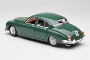 Jaguar Mark II British Racing Vihreä & Sininen Sisusta Maisto 1:18 59001 Metalli — kuva 7 / 8