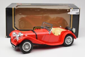 Jaguar SS 100 Punainen Bburago 1:18 3006-M1 Metalli — kuva 8 / 8