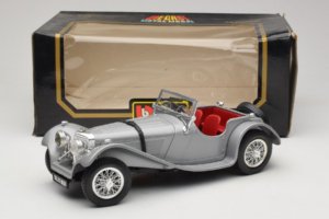 Jaguar SS100 Hopea Bburago 1:18 3006-M2 Metalli — kuva 6 / 6