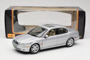 Jaguar X-Type Hopea Maisto 1:18 7271328 Metalli — kuva 8 / 8