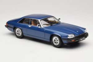 Jaguar XJ-S Sininen Road Signature 1:18 92658 Metalli — kuva 5 / 8