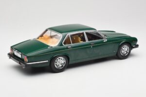 Jaguar XJ Series III Tummanvihreä MCG 1:18 MCG18175 Metalli — kuva 2 / 6