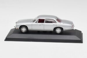 Jaguar XJ12 Series II Hopea Minichamps 1:43 400130401 Metalli