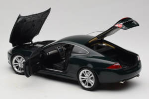 Jaguar XK X150 Vihreä Minichamps 1:18 153130503 Metalli — kuva 5 / 8