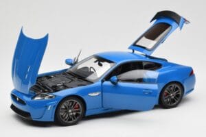 Jaguar XKR-S X150 French Racing Sininen AUTOart 1:18 73641 Metalli — kuva 2 / 8