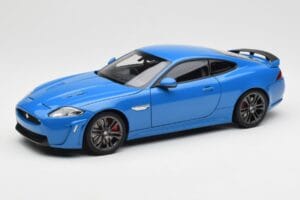 Jaguar XKR-S X150 French Racing Sininen AUTOart 1:18 73641 Metalli
