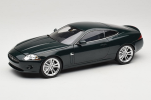 Jaguar XK X150 Vihreä Minichamps 1:18 150130500 Metalli
