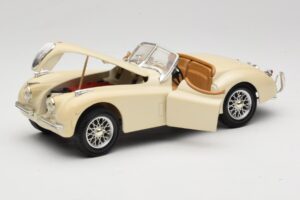 Jaguar XK120 Valkoinen Eduscho 1:18 7482-1HTH Metalli — kuva 2 / 8