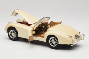 Jaguar XK120 Valkoinen Eduscho 1:18 7482-1HTH Metalli — kuva 5 / 8