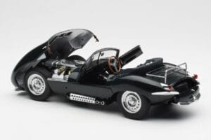 Jaguar XKSS Steve McQueen Personal Car AUTOart 1:18 73526 Metalli — kuva 5 / 8