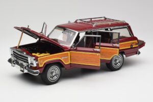 Jeep Grand Wagoneer Classic Punainen AUTOart 1:18 74002 Metalli — kuva 2 / 8