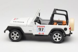 Jeep Wrangler Rallye #97 Beige Solido 1:18 9012 Metalli — kuva 3 / 6