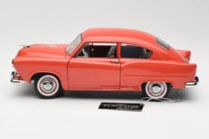 Kaiser Henry J Punainen Sun Star 1:18 5092 Metalli — kuva 4 / 8