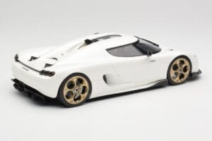 Koenigsegg CC850 Crystal White GT Spirit 1:18 GT903 Hartsi — kuva 2 / 6
