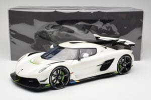 Koenigsegg Jesko Attack Crystal White Pearl GT Spirit 1:12 GT501 Hartsi — kuva 6 / 6