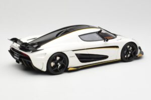 Koenigsegg Regera Crystal Valkoinen GT Spirit 1:18 GT913 Hartsi — kuva 2 / 6