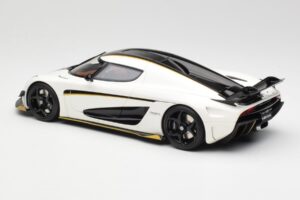 Koenigsegg Regera Crystal Valkoinen GT Spirit 1:18 GT913 Hartsi — kuva 5 / 6