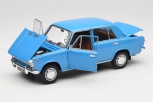 Lada 1200 2101 Sininen IXO 1:18 18CMC204OP Metalli — kuva 2 / 8