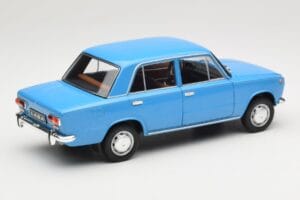 Lada 1200 2101 Sininen IXO 1:18 18CMC204OP Metalli — kuva 3 / 8