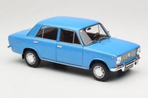 Lada 1200 2101 Sininen IXO 1:18 18CMC204OP Metalli — kuva 6 / 8