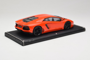 Lamborghini Aventador Oranssi MR Collection 1:18 LAMB064 Hartsi — kuva 3 / 6