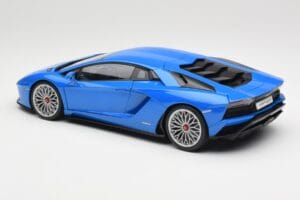 Lamborghini Aventador S LP740-4 Blue Nila AUTOart 1:18 79134 Metalli — kuva 7 / 8