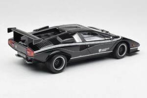 Lamborghini Countach LP500S Musta Kyosho 1:18 08326K Metalli — kuva 3 / 8
