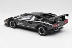 Lamborghini Countach LP500S Musta Kyosho 1:18 08326K Metalli — kuva 7 / 8