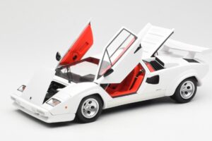 Lamborghini Countach LP500S Valkoinen Kyosho 1:18 08320E Metalli — kuva 2 / 8