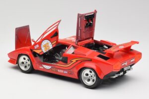 Lamborghini Countach Punainen Bburago 1:18 3047 Metalli — kuva 5 / 8