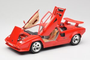 Lamborghini Countach Punainen Bburago 1:18 3047-M1 Metalli — kuva 2 / 8