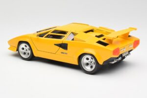Lamborghini Countach Keltainen Bburago 1:18 3037 Metalli — kuva 7 / 8