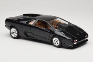 Lamborghini Diablo Musta Tonka 1:18 09035-M1 Metalli — kuva 6 / 8