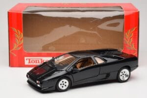 Lamborghini Diablo Musta Tonka 1:18 09035-M1 Metalli — kuva 8 / 8