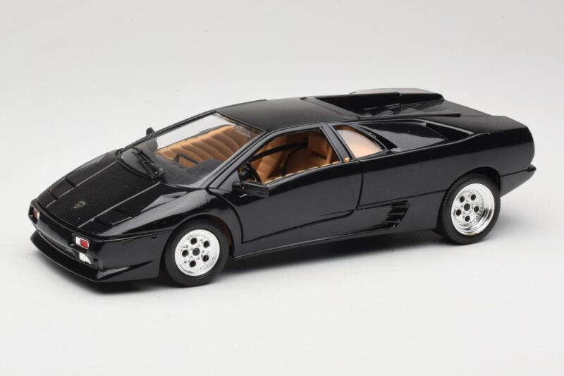 Lamborghini Diablo Musta Tonka 1:18 09035-M1 Metalli