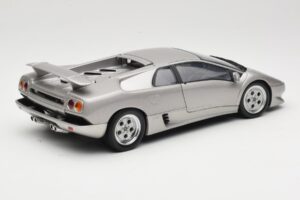 Lamborghini Diablo Hopea AUTOart 1:18 70071 Metalli — kuva 3 / 8