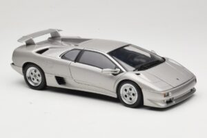 Lamborghini Diablo Hopea AUTOart 1:18 70071 Metalli — kuva 6 / 8